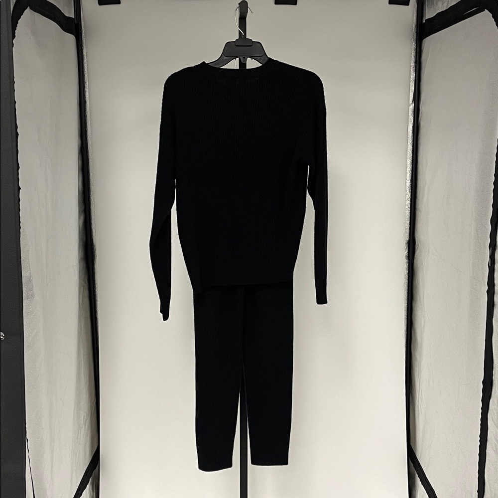 Black Straight Leg Women's suit CASHMERE!!! - Picture 6 of 9